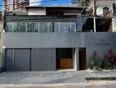 Casa para Venda na cidade de Salvador no bairro Caminho Das &aacute;rvores